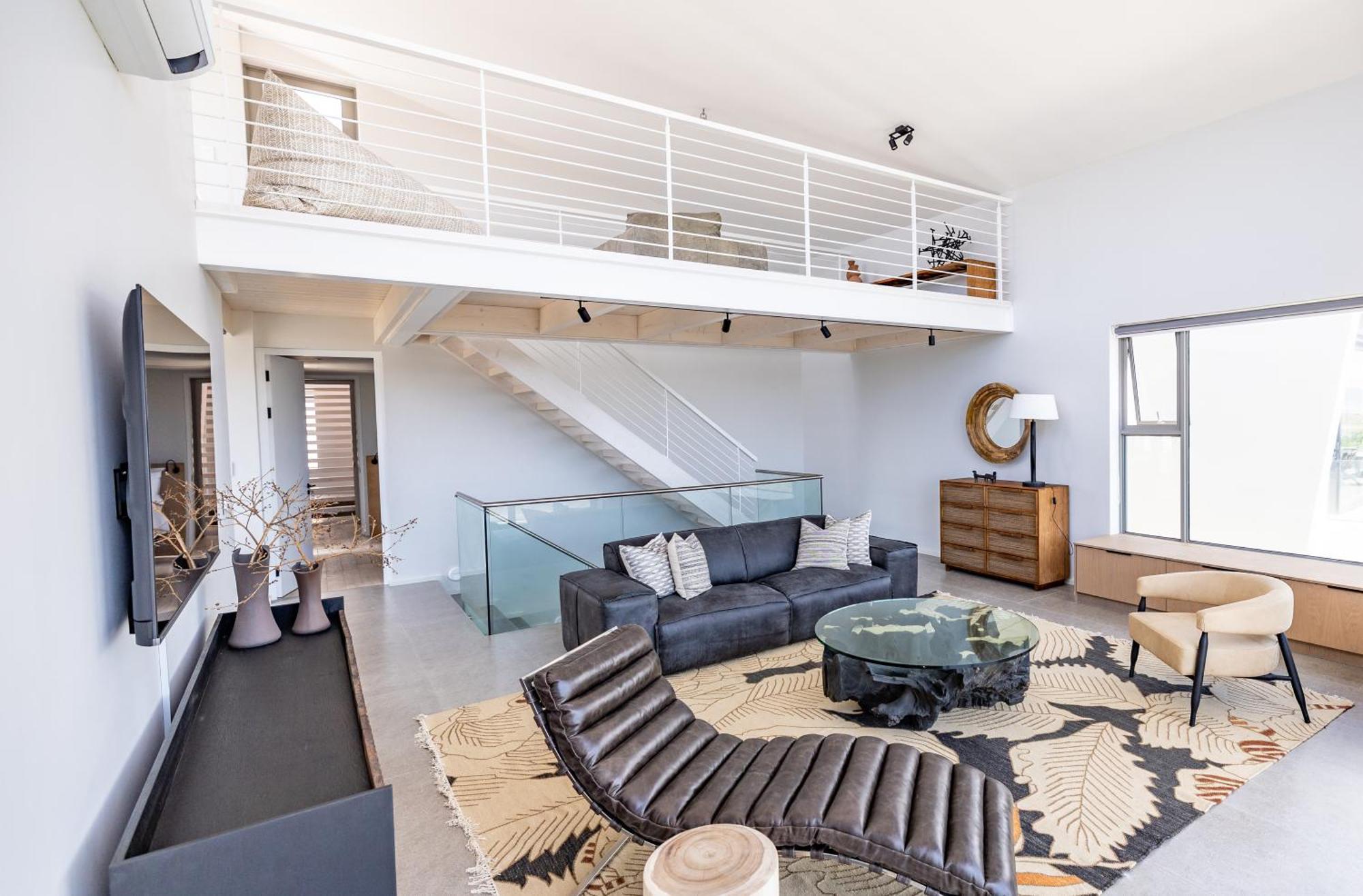 Ocean 9 - Sunset Beachfront Residency เคปทาวน์ ภายนอก รูปภาพ